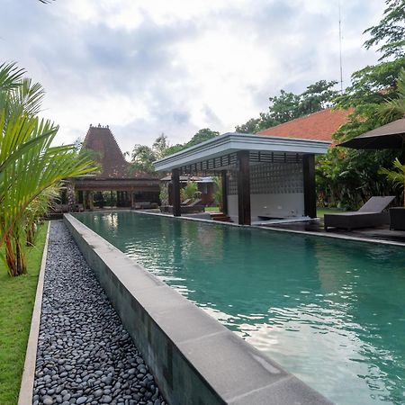 Griya Shanti Suites Sanur Buitenkant foto