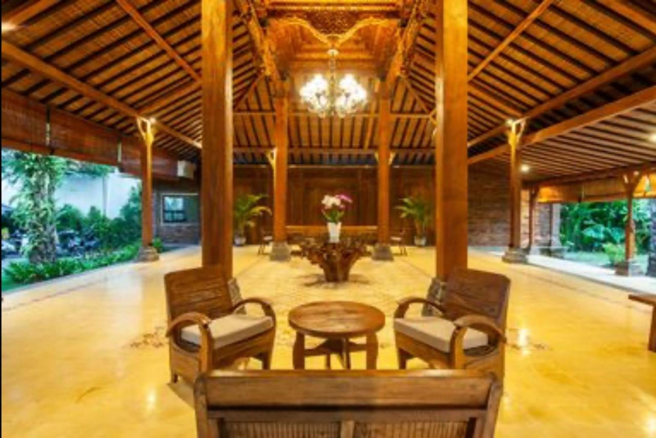 Griya Shanti Suites Sanur Buitenkant foto