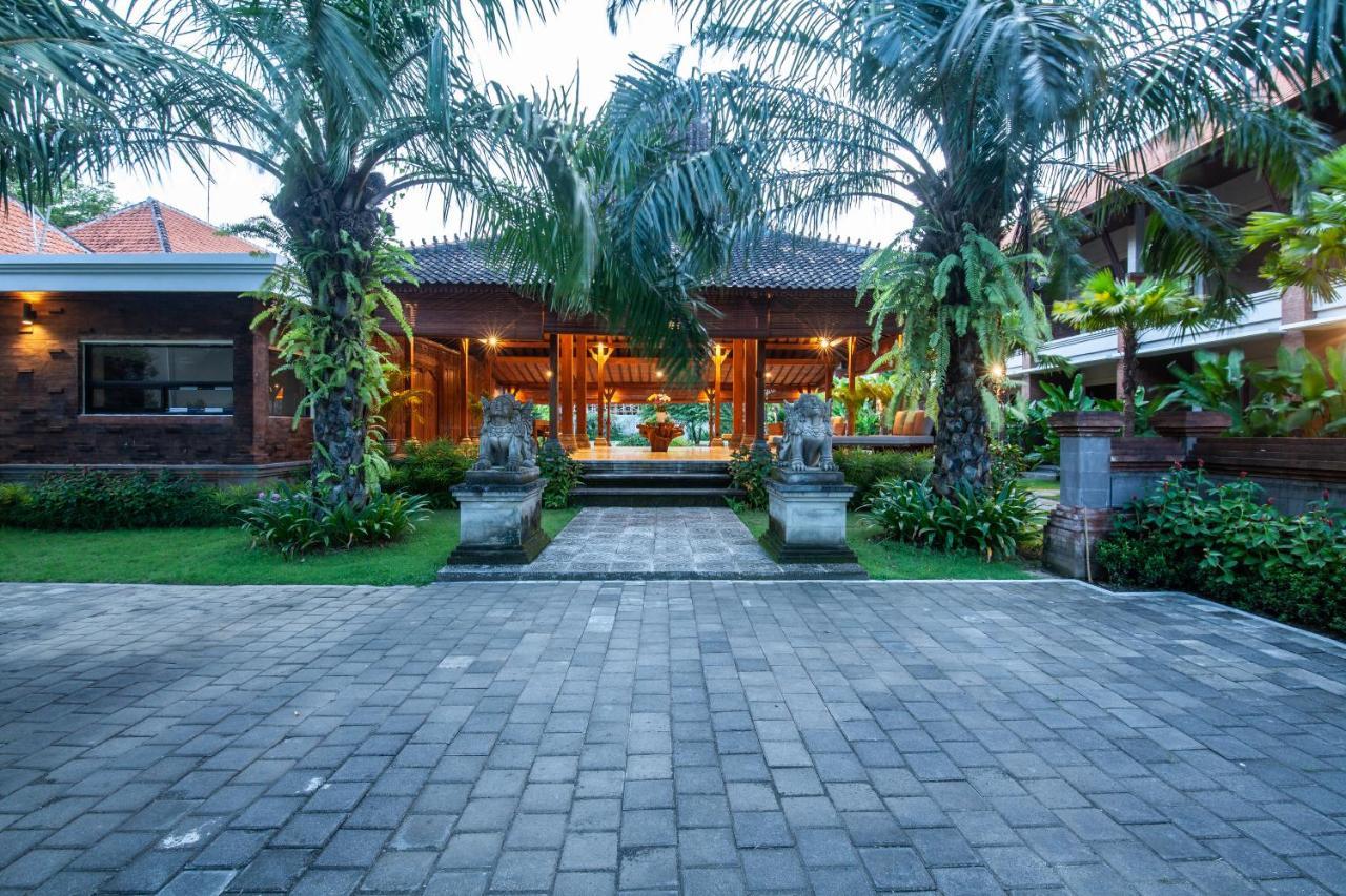 Griya Shanti Suites Sanur Buitenkant foto