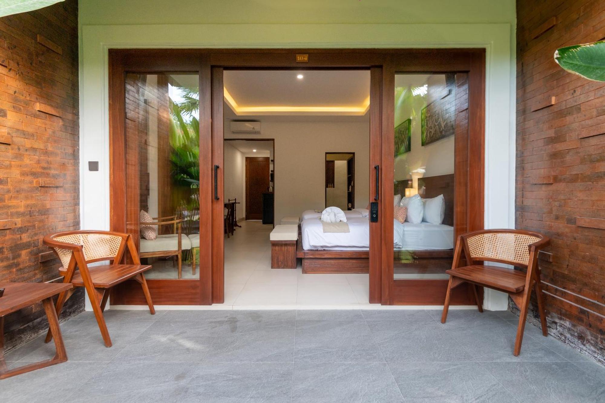 Griya Shanti Suites Sanur Buitenkant foto