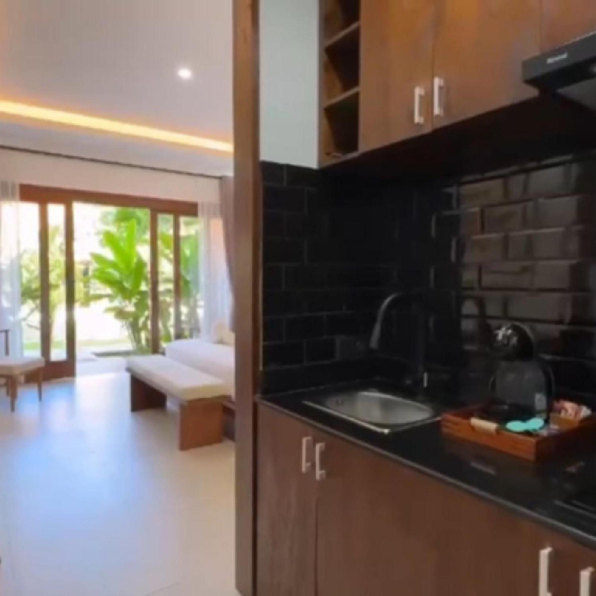 Griya Shanti Suites Sanur Buitenkant foto